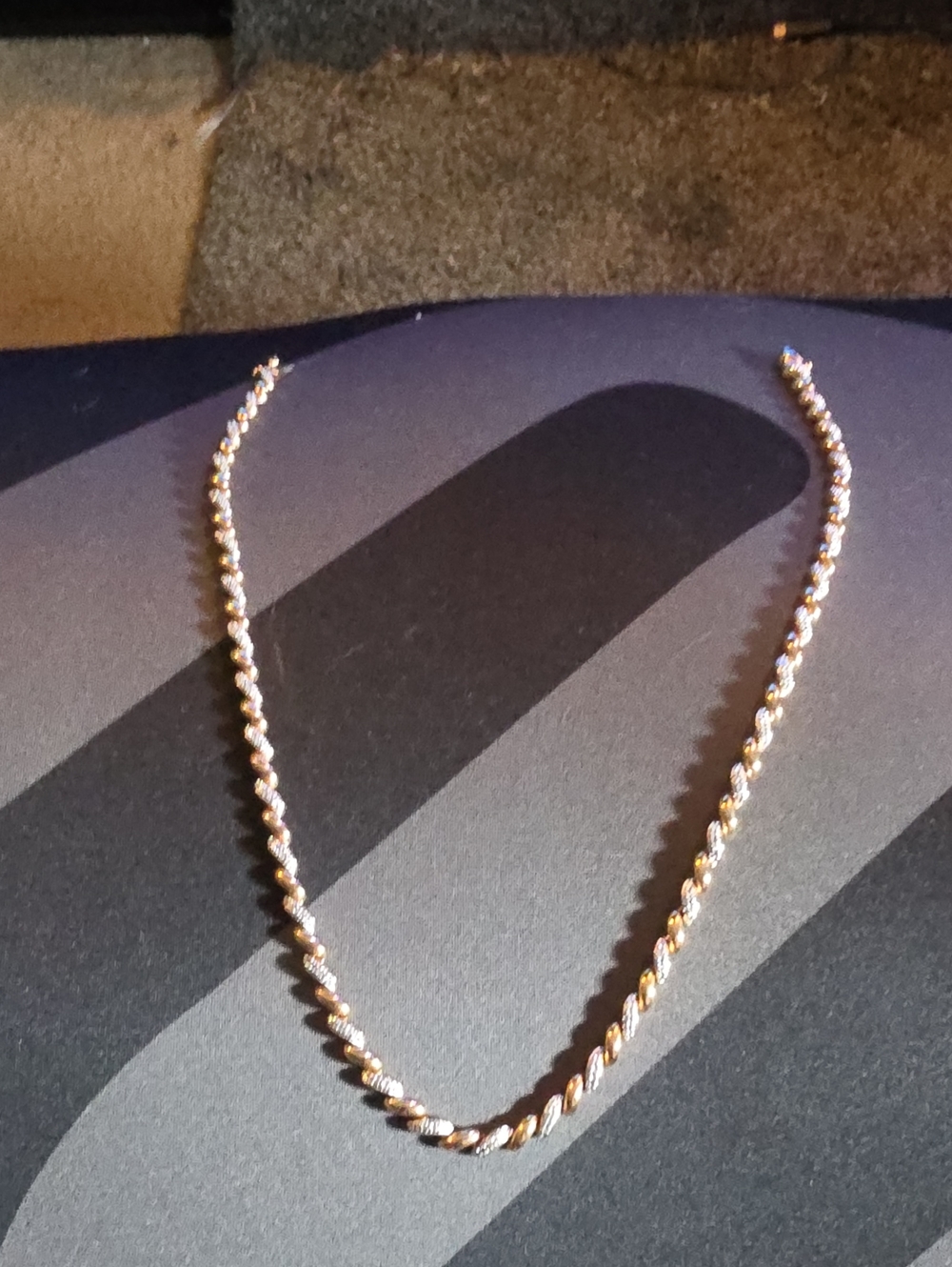 Elegant Two-Tone Twisted Necklace - Gold and Silver